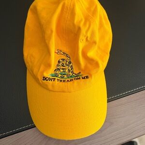 Boys don’t tread on me hat
